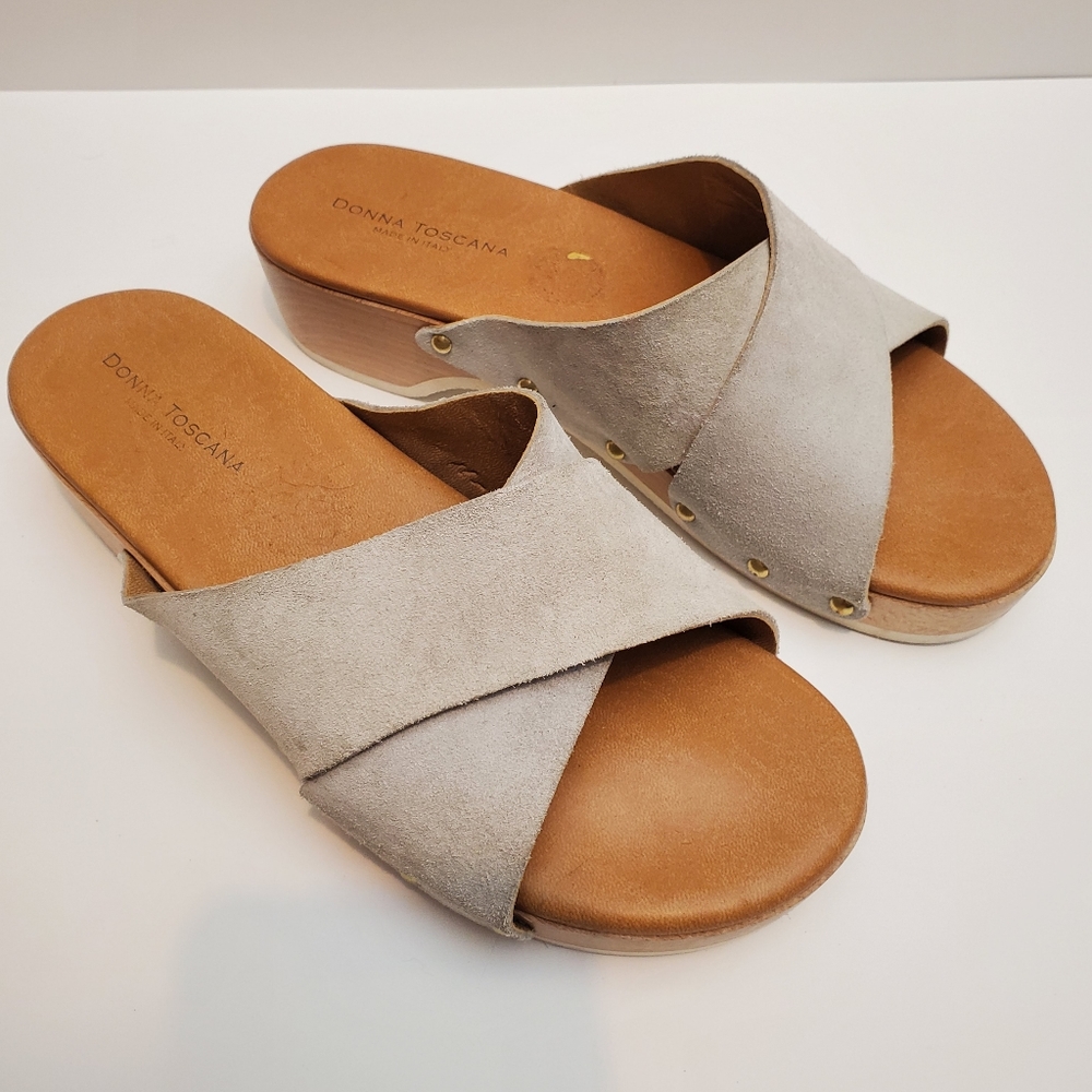 Donna Toscana Clog Sandals